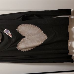 Tranquille Large Black Scoop-neck Top with Heart - NWT